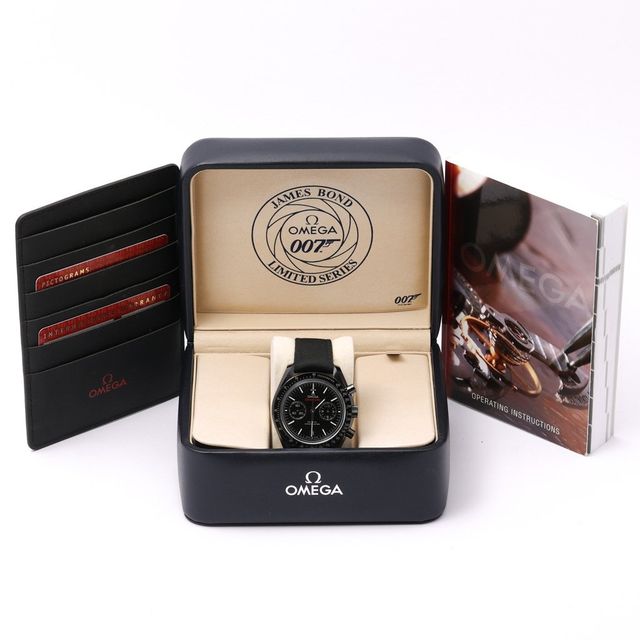 Omega Speedmaster Dark Side of the Moon 311.92.44.51.01.003 Image 7